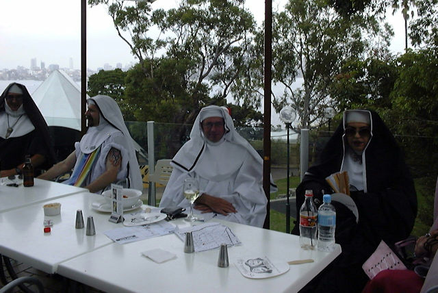 Zoo Walk - Taronga Zoo 3/3/2005