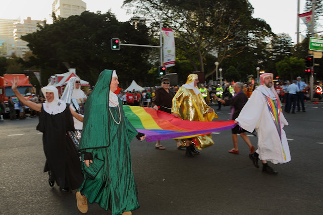 SGLMG Parade 2015
