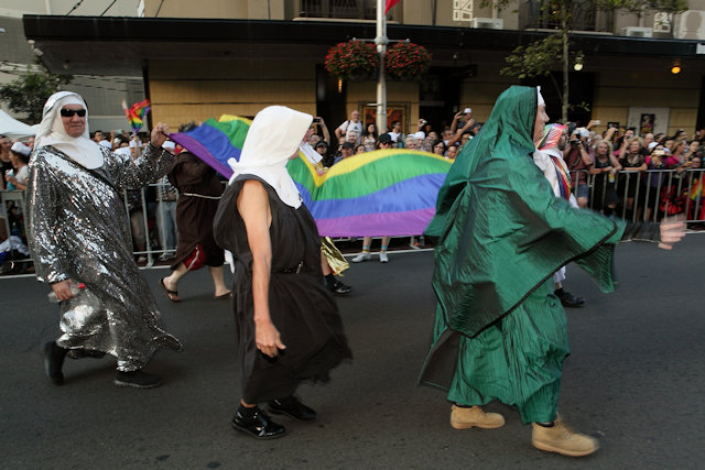 SGLMG Parade 2015
