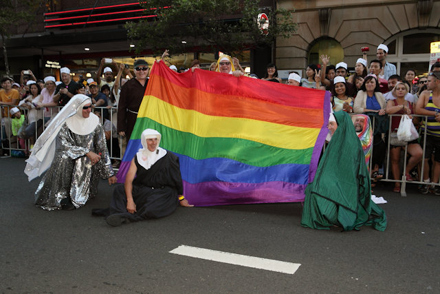 SGLMG Parade 2015