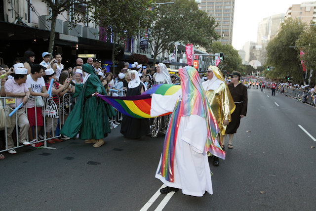 SGLMG Parade 2015