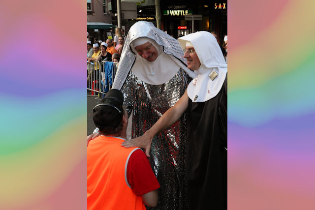 SGLMG Parade 2015