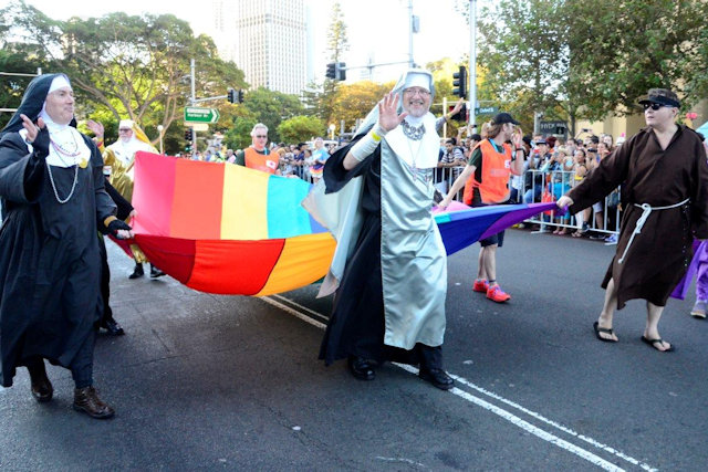 SGLMG Parade 2016