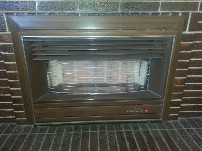 Series 40 with curved front glass — inbuilt model